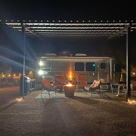 Hotel Airstream Alfresco Fredericksburg Esterno foto